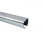 Guía Klein K 40 de acero: sistema corredero para puertas de madera o metal de hasta 500 kg con acabado industrial galvanizado