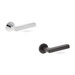 Maneta Roseta Redonda Groël Adda 229 con roseta redonda disponible en acabados cromo brillo y negro mate. Diseño moderno y ergonómico para puertas interiores. Herraje decorativo de alta calidad ideal para proyectos de arquitectura y diseño de interiores