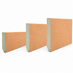 Rodapié de canto recto MDF crudo disponible en varias alturas, ideal para lacar o personalizar, perfecto para rematar suelos laminados, parquet y vinílicos con un acabado moderno y uniforme.